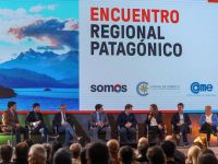 Carreras participó del Encuentro Regional Patagónico en Ushuaia