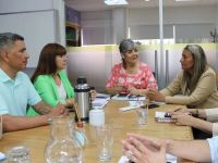 La ministra Campos mantuvo una reunión de diálogo con el gremio UnTER