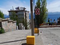 Mejoras en la seguridad vial de Bariloche con nueva cartelería
