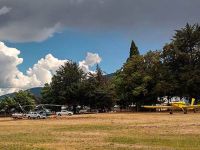 El Bolsón: un avión hidrante no pudo aterrizar porque un vecino paseaba por la pista con su perro