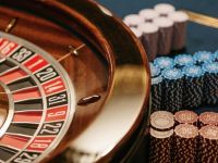 Prohíben el ingreso al casino a un padre por deuda alimentaria