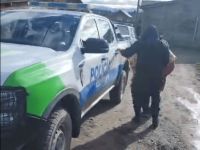 Intentó sujetar a una joven por la fuerza en Bariloche: un vecino la resguardó y la Policía detuvo al agresor