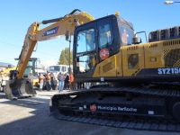 El Municipio sumó maquinaria pesada y camionetas para reforzar trabajos en los barrios