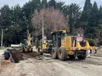 La Delegación Cerro Otto instaló 18 metros de cañería en Quinchahual y Bustillo para frenar el agua y el hielo