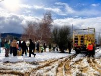 Pese al temporal, continúa la recarga de garrafas en Bariloche: 600 familias habilitadas esta semana