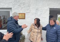 Cortés y Weretilneck inauguraron el tatami "Carlos Alberto Báez" y el nuevo piso del Gimnasio Municipal N°2