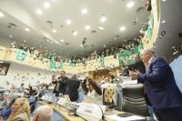La Legislatura aprobó el pase a planta permanente de 4.200 trabajadores estatales