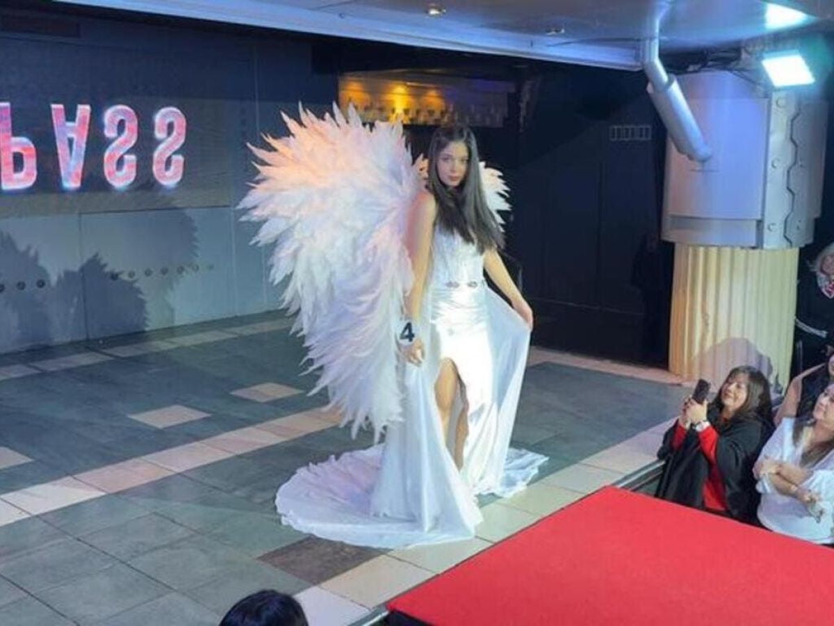 Las candidatas a Reina de la Nieve desfilaron a beneficio del Hospital Zonal
