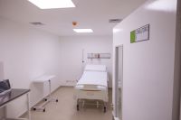 Provincia sumará 22 plazas críticas y 60 camas al Hospital de Bariloche
