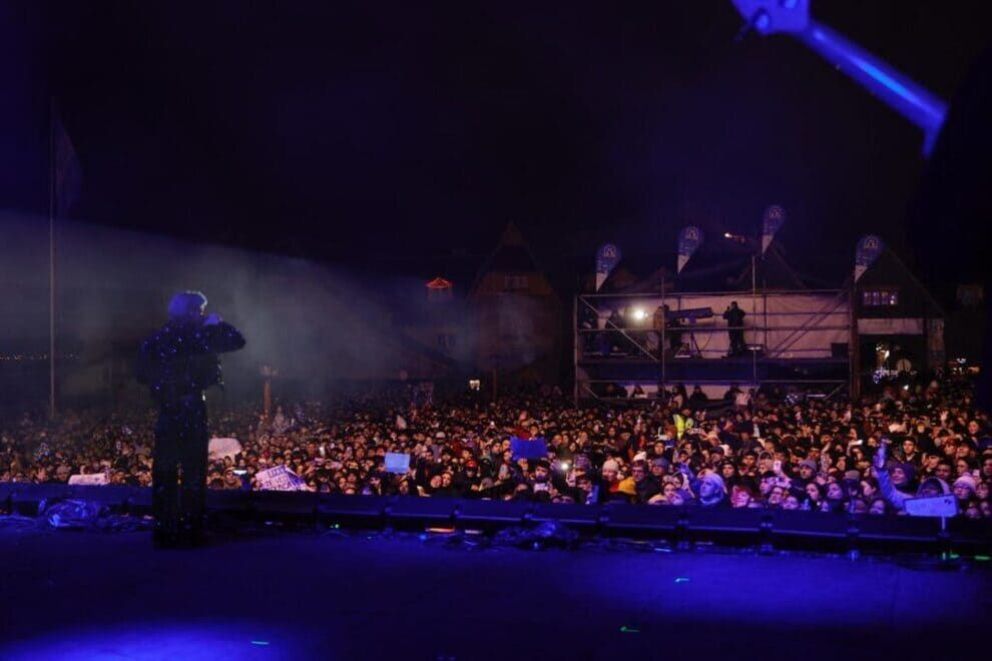 Leiva, Luck Ra, drones y el desfile náutico: el sábado de la Fiesta de la Nieve