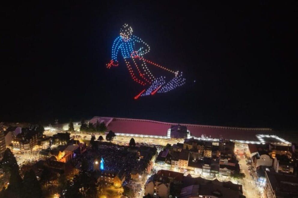 Leiva, Luck Ra, drones y el desfile náutico: el sábado de la Fiesta de la Nieve