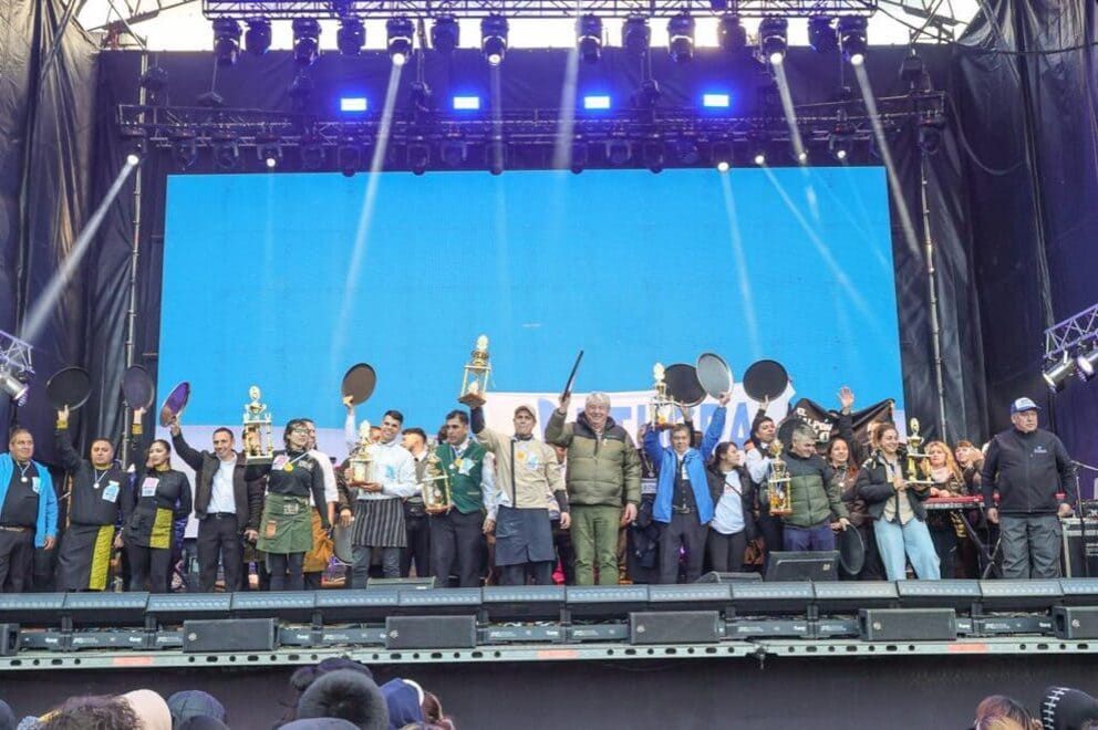 Bariloche: así quedó el podio de la tradicional Carrera de Mozos y Camareras