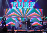 Turf, Los Decadentes y un show de 500 drones cerraron la Fiesta de la Nieve
