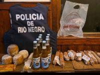Detuvieron al sospechoso de robar en dos carros gastronómicos de Bustillo