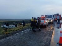 Volcó un móvil del SPLIF y tres brigadistas quedaron fuera de peligro