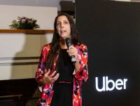 Elegir con quién viajar: Uber Mujeres ya funciona en Bariloche