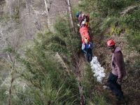 Evacuaron a una mujer lesionada en el sendero al refugio Frey